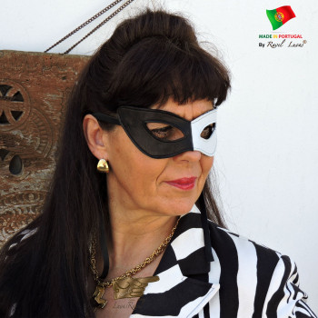 Leather_Eye_Mask_Black_White_2020